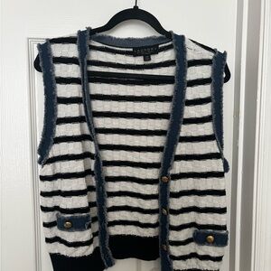 Laundry By Shelli Segal Black and White Striped Knit Vest